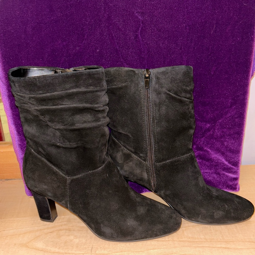 Black Suede Naturalizer Boots